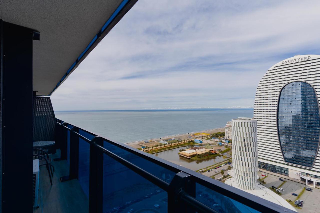 Grand City Real Estate Lägenhet Batumi Exteriör bild