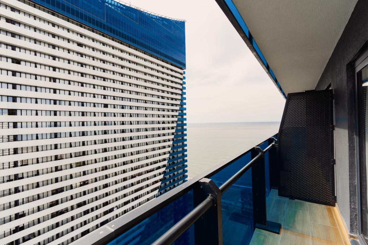 Grand City Real Estate Lägenhet Batumi Exteriör bild