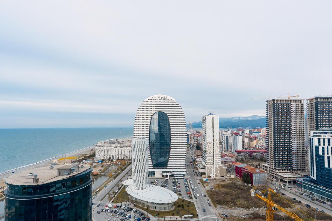 Grand City Real Estate Lägenhet Batumi Exteriör bild
