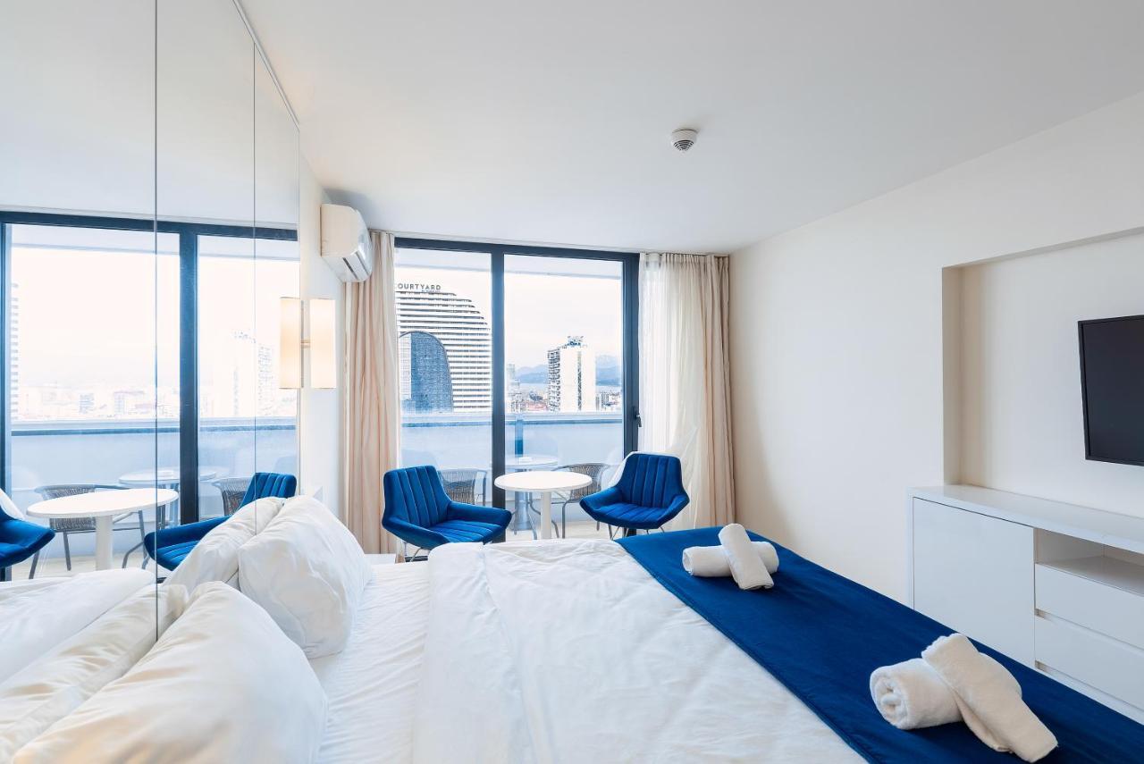 Grand City Real Estate Lägenhet Batumi Exteriör bild