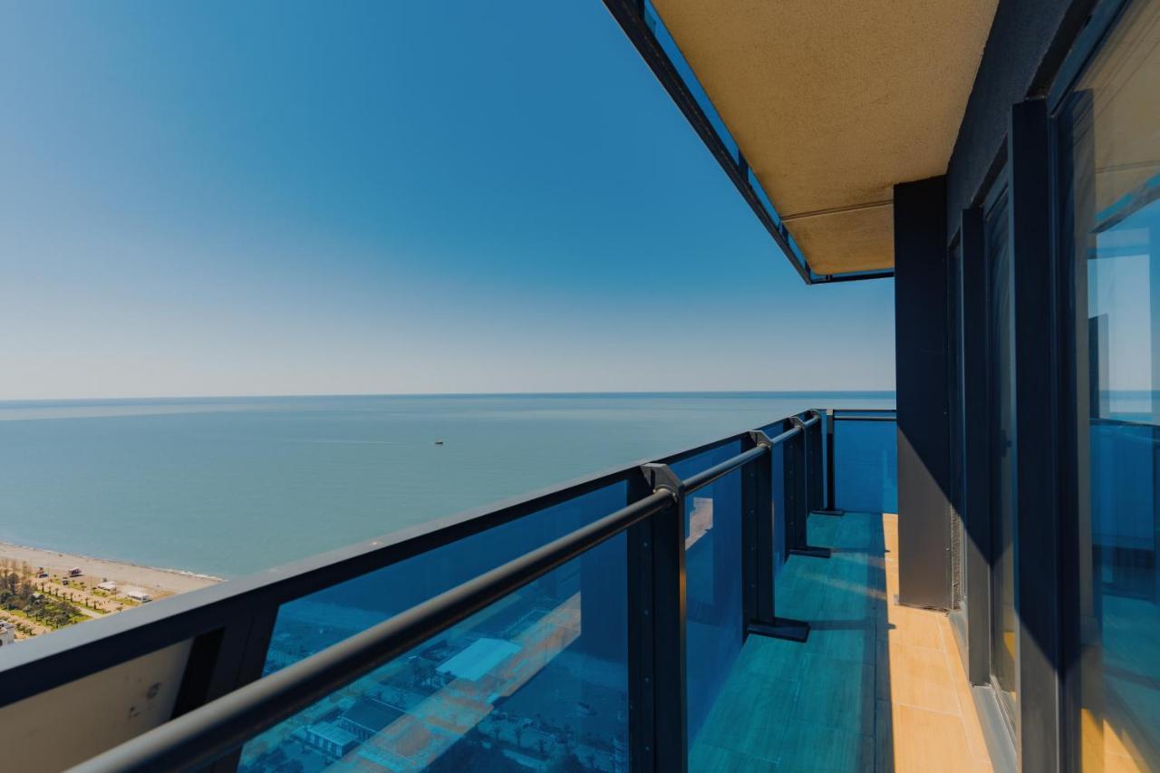 Grand City Real Estate Lägenhet Batumi Exteriör bild